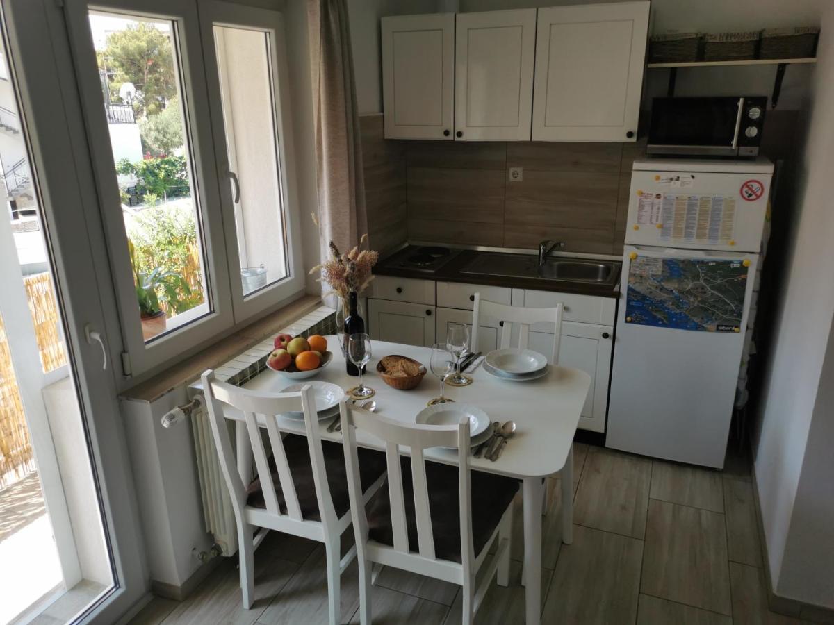 Apartman Jela Šibenik Exterior foto