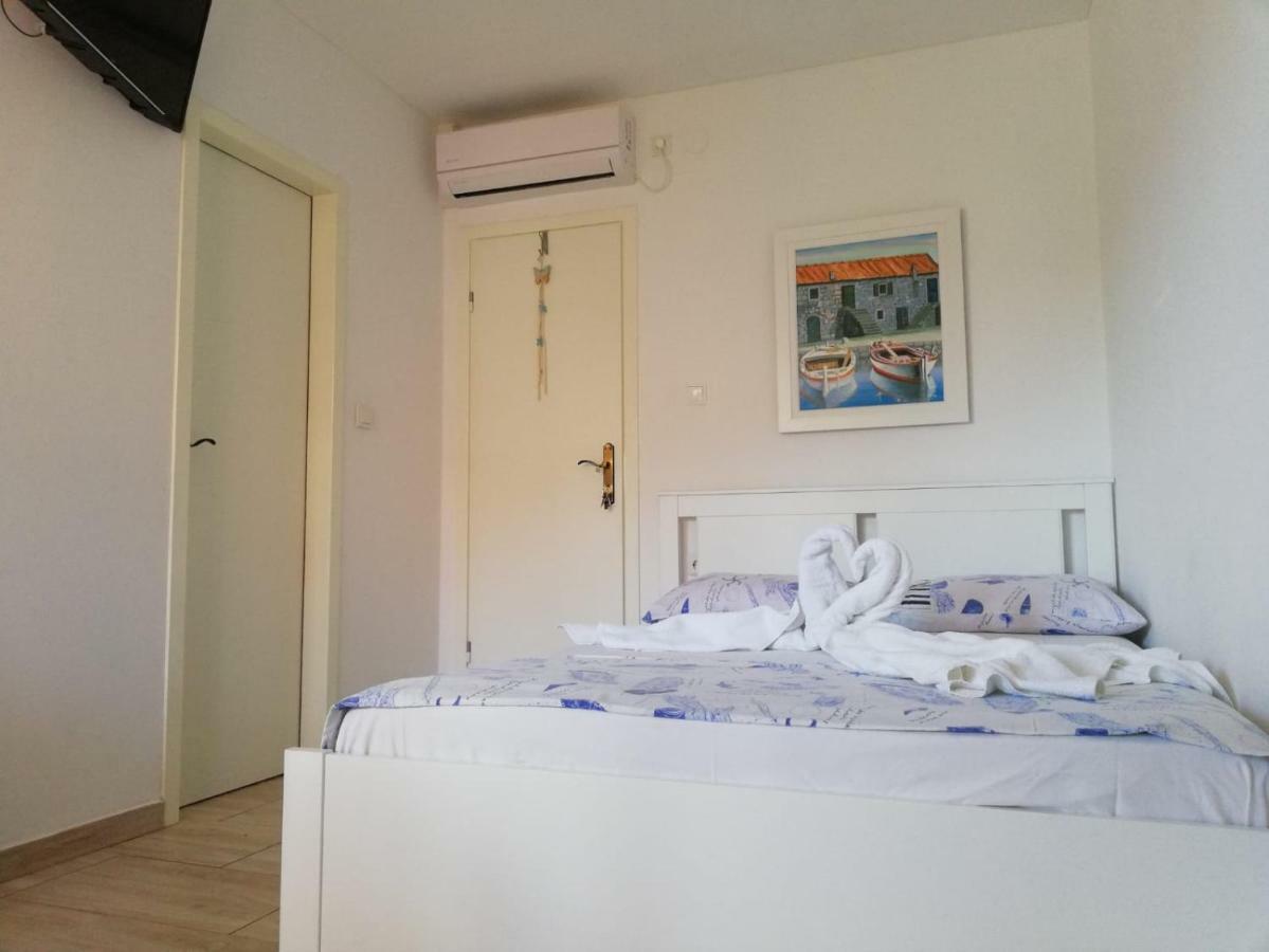 Apartman Jela Šibenik Exterior foto